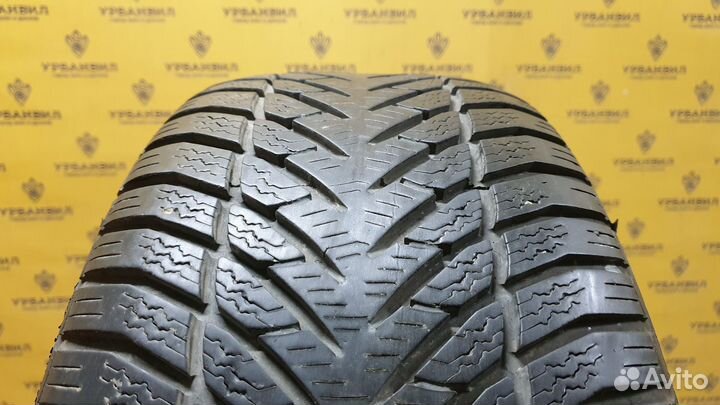 Goodyear Eagle Ultra Grip GW-3 215/55 R16 93H