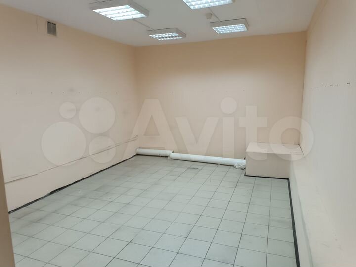 Свободного назначения, 970 м²