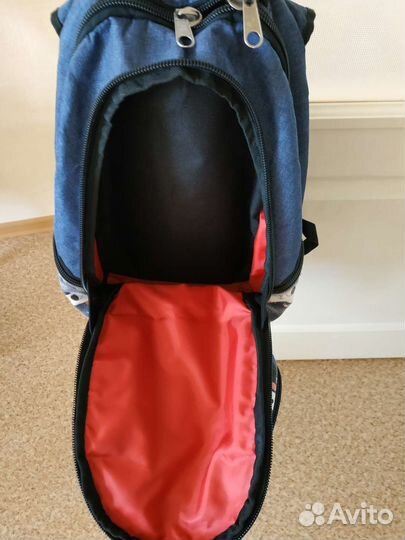 Рюкзак школьный
