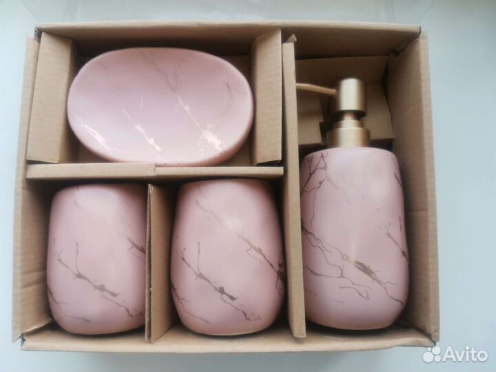 Набор для ванной комнаты