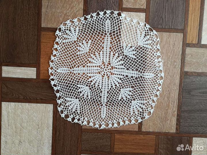 Салфетки вязанные крючком (ручная работа)