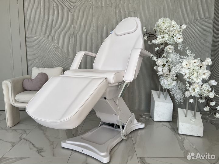 Косметологическое кресло 3 мотора