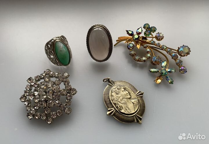 Бижутерия пакетом Чехословакия, камея, натур камни