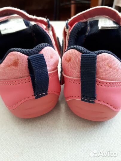 Кроссовки для девочки 22 размер