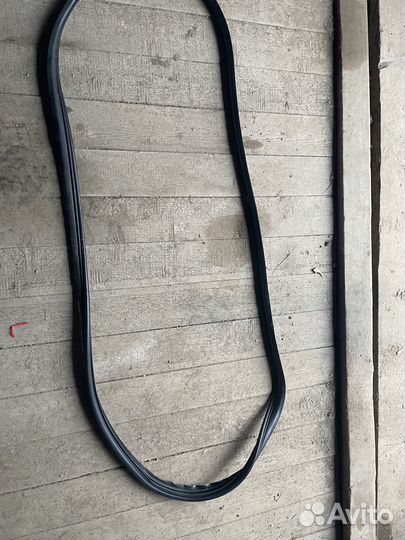 Уплотнитель для двери Рено Меган 2