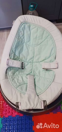 Шезлонг для новорожденных бу