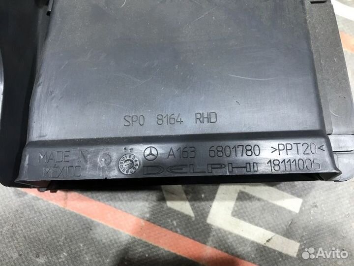 Обшивка багажника Mercedes-Benz M-Class W163