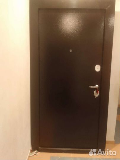 Дверь входная металлическая