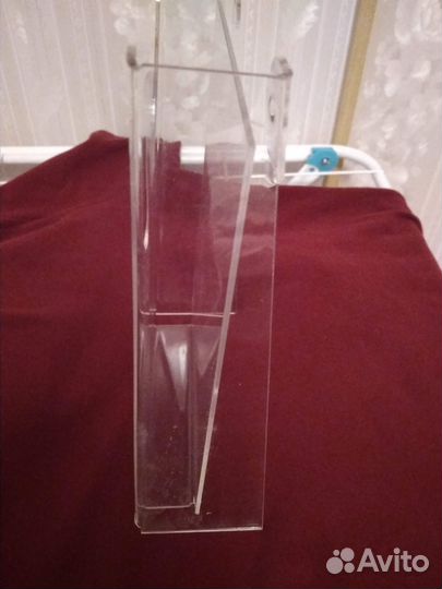 Лоток прозрачный настенный вертикальный