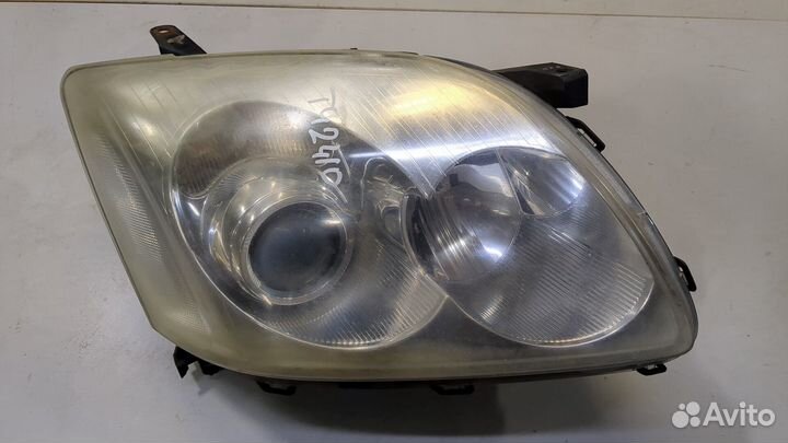 Фара (передняя) Toyota Avensis 2, 2006