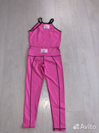 Спортивный костюм новый