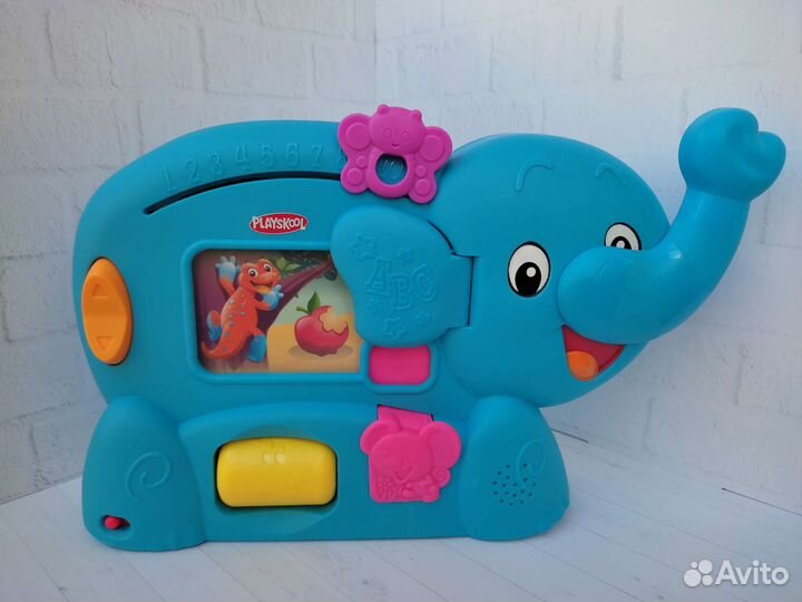 Детские игрушки и книги. Цены в описании