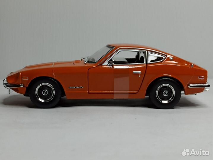 Datsun (Nissan) 240Z 1971 Orange 1:18 Maisto