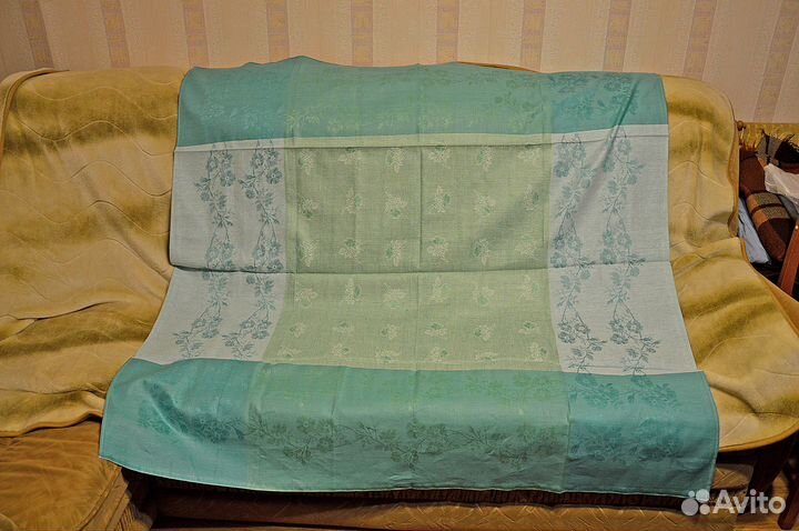 Новые льняные скатерти