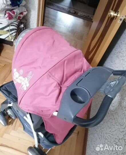 Прогулочная коляска