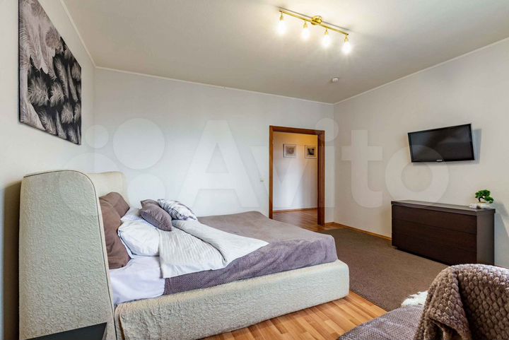 1-к. квартира, 50 м², 9/16 эт.