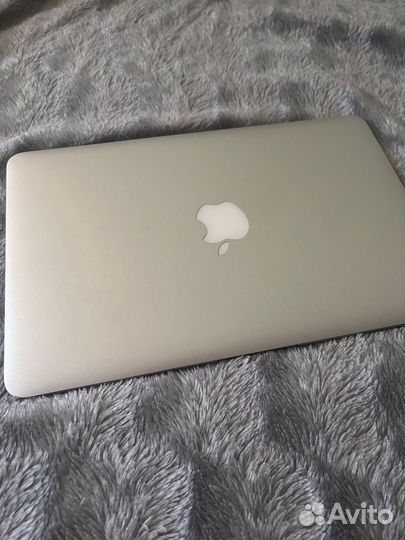 Apple MacBook Air