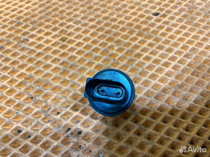 Датчик уровня бачка омывателя Audi A6 C6 4F ccea