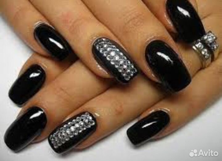 Маникюр, педикюр, архитектура бровей