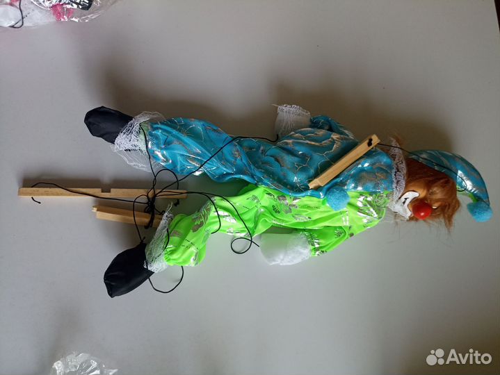 Клоун марионетка