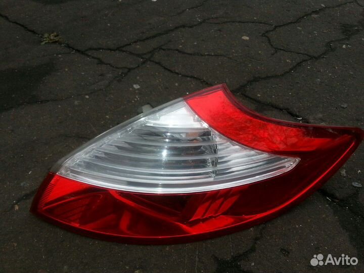 Фонарь правый задний renault megane 3