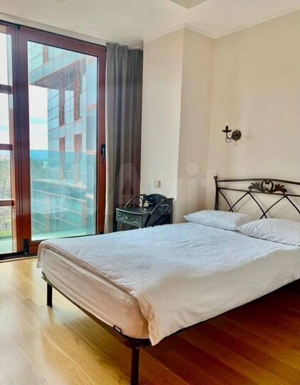 2-к. квартира, 66 м², 4/14 эт.