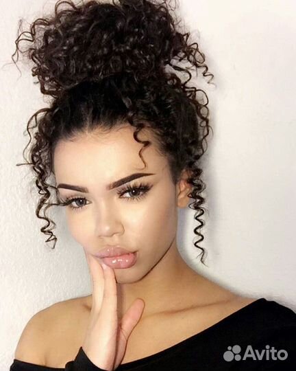 Наращивание кудрявых волос на короткие волосы