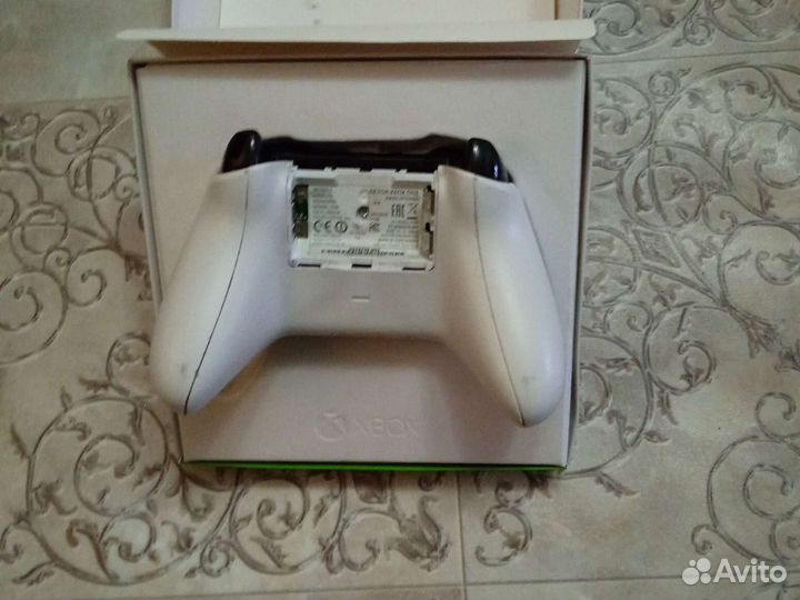 Геймпад xbox one s