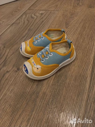 Детская обувь