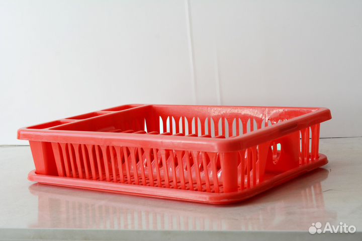 Сушилка для посуды красная пластиковая с поддоном