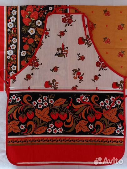 Фартуки, полотенца, рукавицы, ухватки