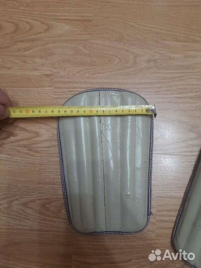 Детские щитки для футбола