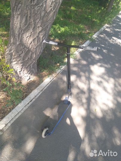 Трюковой самокат стрит