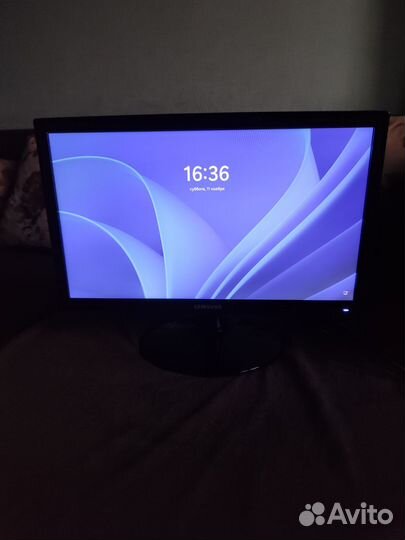 Монитор Samsung S19C150N