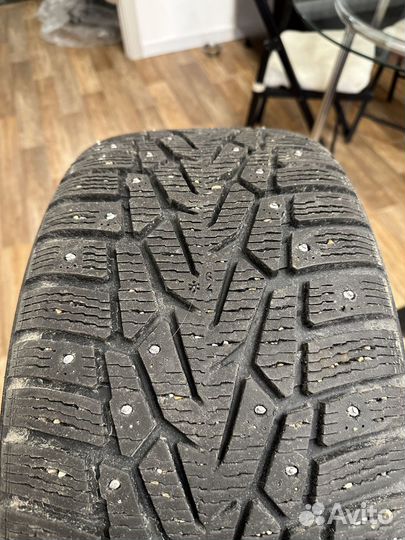 Nokian Tyres Hakkapeliitta 7 245/45 R17
