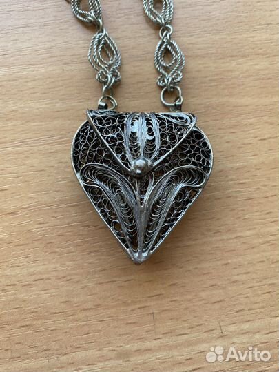 Кулон, брошь шкатулка скань