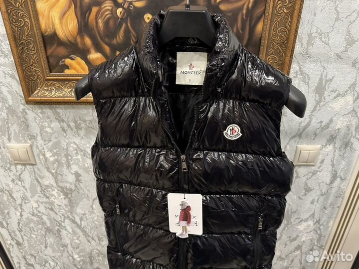 Жилетка moncler