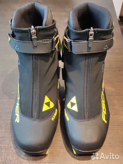 Лыжные ботинки Fischer RC3 Skate 42 EU