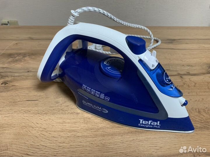 Утюг Tefal Easygliss Plus FV5770E0, синий
