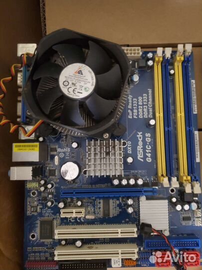 Материнская плата 775