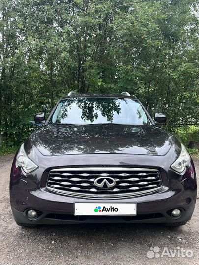 Infiniti FX35 3.5 AT, 2009, 260 000 км