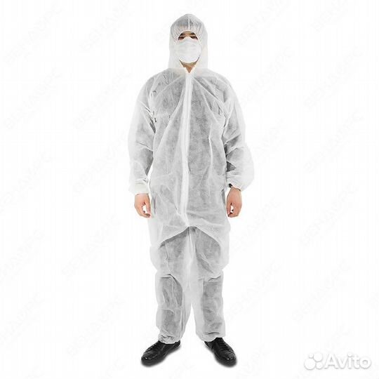 Комбинезон с капюшоном