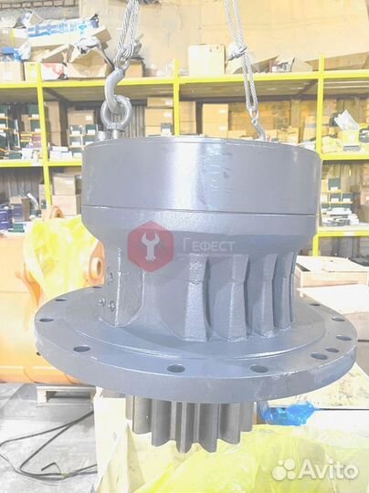 Редуктор поворота Volvo EC200