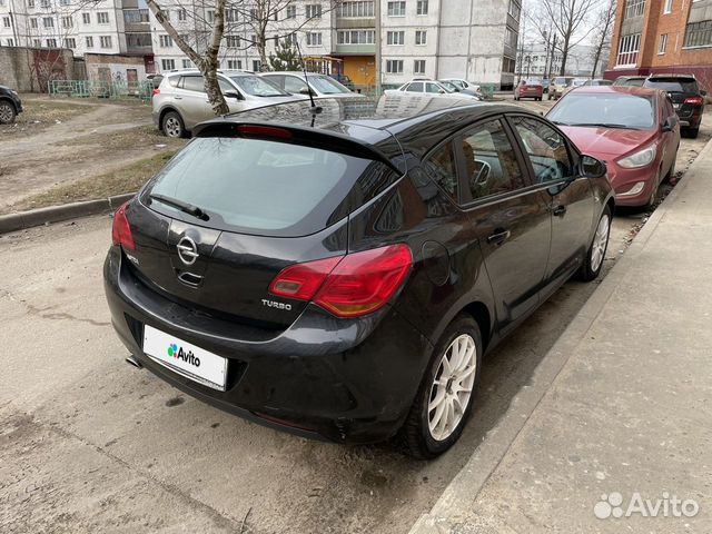 Opel Astra 1.4 МТ, 2010, 271 000 км