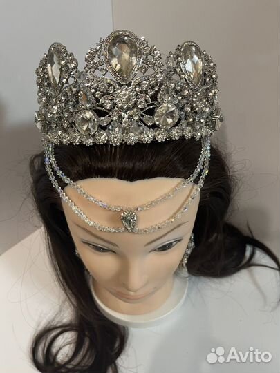 Корона ручной работы