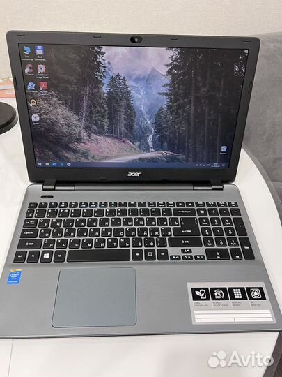 Ноутбук Acer E5-511-P8G3