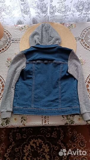 Джинсовая куртка