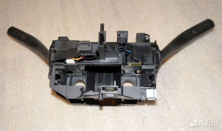 Переключатель подрулевой Фольксваген Гольф 6