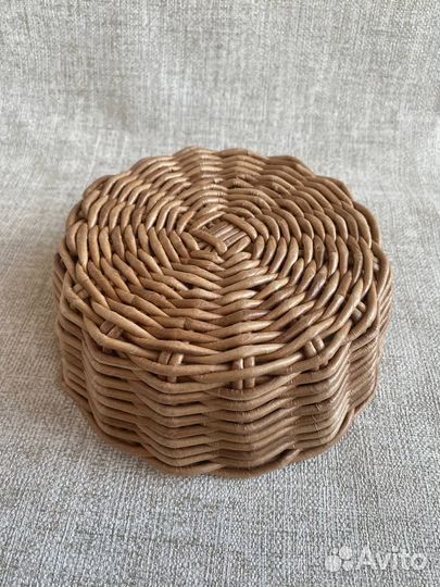 Корзина плетеная