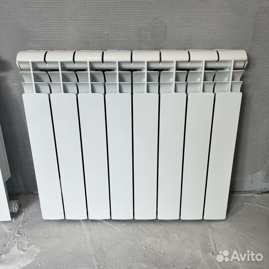 Биметаллический радиатор отопления 10 и 8 секций